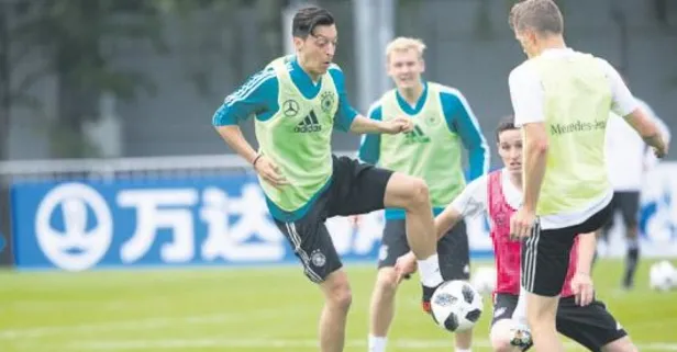 Şampiyon bugün sahne alıyor