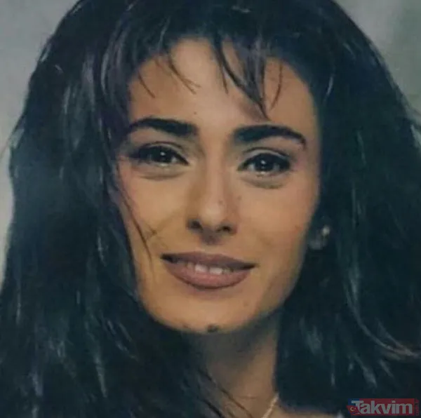 Frikik vermemek için bu kez kendi sansürledi! Ebru Polat'tan araç içinde olay poz! - 39