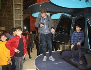 İlk milli uçan araba ‘Cezeri’ Diyarbakır’da yoğun ilgi gördü! 3 günde yaklaşık 30 bin kişi ziyaret etti