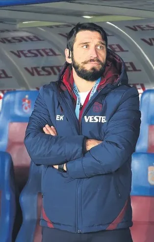 Ailevi nedenlerden dolayı Trabzonspor'daki görevinden ayrılmak isteyen Egemen Korkmaz'ın durumu netleşiyor