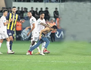 Ya elinde bıçak olsaydı!