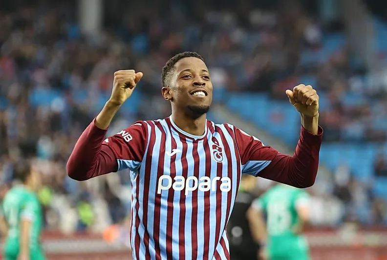 Banza Trabzonspor’a kazandırıyor!