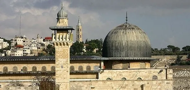 Müslümanların ilk kıblesi elden gidiyor!