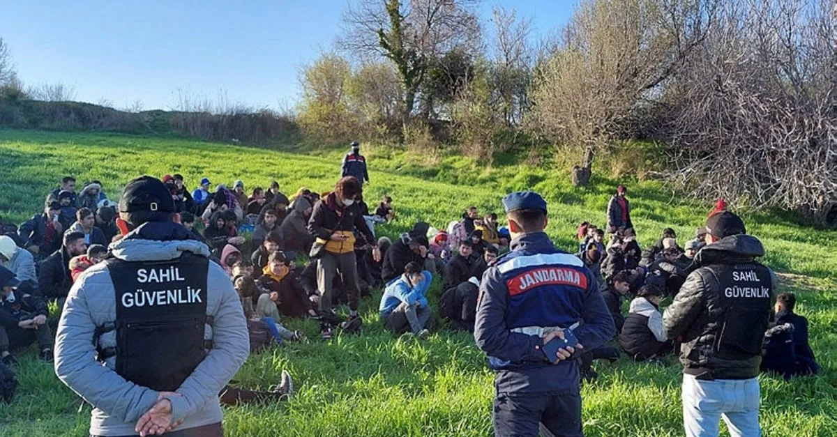 Çanakkale'de 123 düzensiz göçmen yakalandı