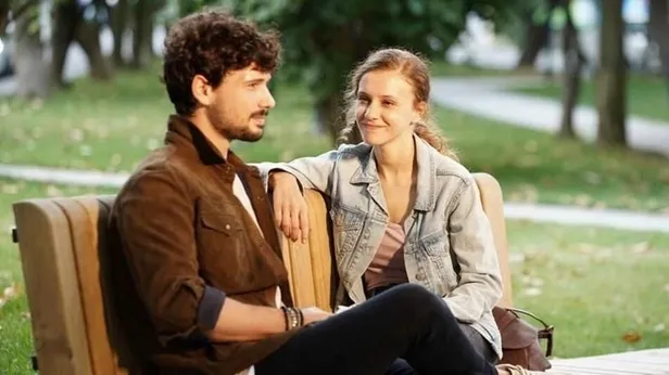 Star TV'nin tahammülü kalmadı fişini çekti! Menajerimi Ara'nın final tarihi artık belli o günden sonra ekranlarda olmayacak-2