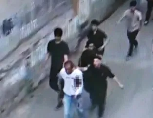 "Tacizci" diye bıçakla öldürülen Ergün Arslan'ın tacizci olmadığı ortaya çıkmıştı... Dedektifleri katliamın izini sürmek için sahada