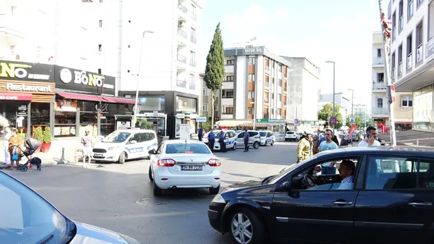 Son dakika... Tuzla'da feci kaza! Hafriyat kamyonu halk otobüsüne çarptı-3