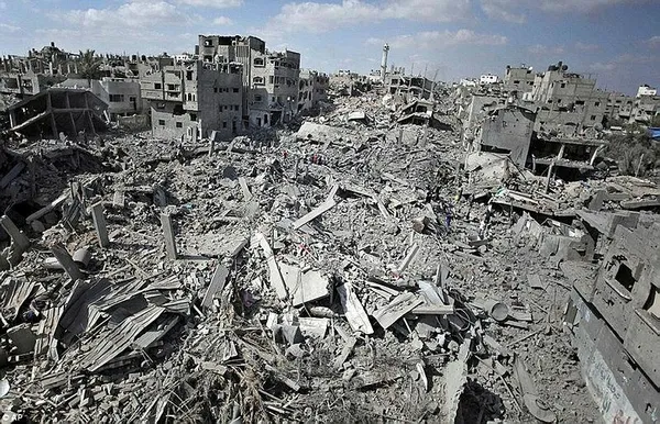 ingiliz-bbcnin-programina-katilan-izleyiciden-siyonist-israile-tepki-filistinin-kendini-savunma-hakki-var-miyd-1697822829072.jpeg İngiliz BBC'nin programına katılan izleyiciden siyonist İsrail'e tepki: Savaş 7 Ekim'den çok daha önce başladı" | Filistin'in kendini savunma hakkı var mıydı?-3