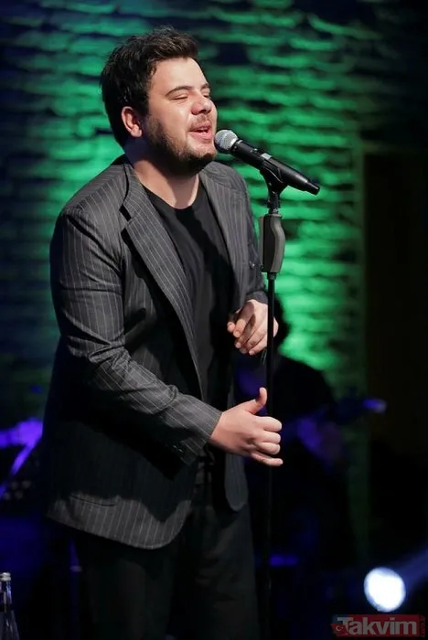 Şarkıcı Emrah ve oğlu Tayfun Engin Çolak arasında sular bir türlü durulmuyor 'Babam beni engelledi'! Survivor Tayfun... - 36