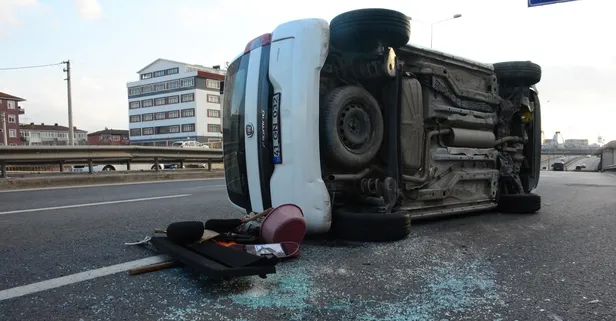 Hangi yöne gideceğine karar veremedi aracıyla takla attı