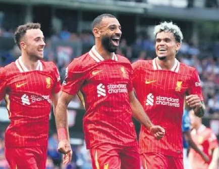 Lıverpool’u Salah sırtladı