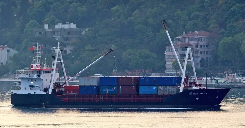 soykirim-gemisine-izin-yok-ispanya-katil-israile-silah-tasiyan-gemiye-giris-izni-vermedi-1715897227763.jpeg Soykırım gemisine izin yok! İspanya, katil İsrail'e silah taşıyan gemiye giriş izni vermedi-5