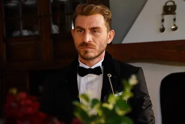 İlk bölümüyle rekor kırdı! Bir Gece Masalı’nın Selim’i Eren Vurdem’den diziye dair bomba açıklamalar! ’Çok ters köşeleri var’