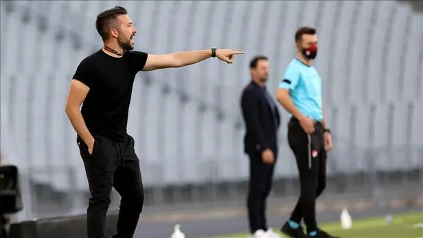 Beşiktaş'ın yeni hocası kim olacak? Beşiktaş Asbaşkanı Emre Kocadağ'dan flaş açıklamalar-12