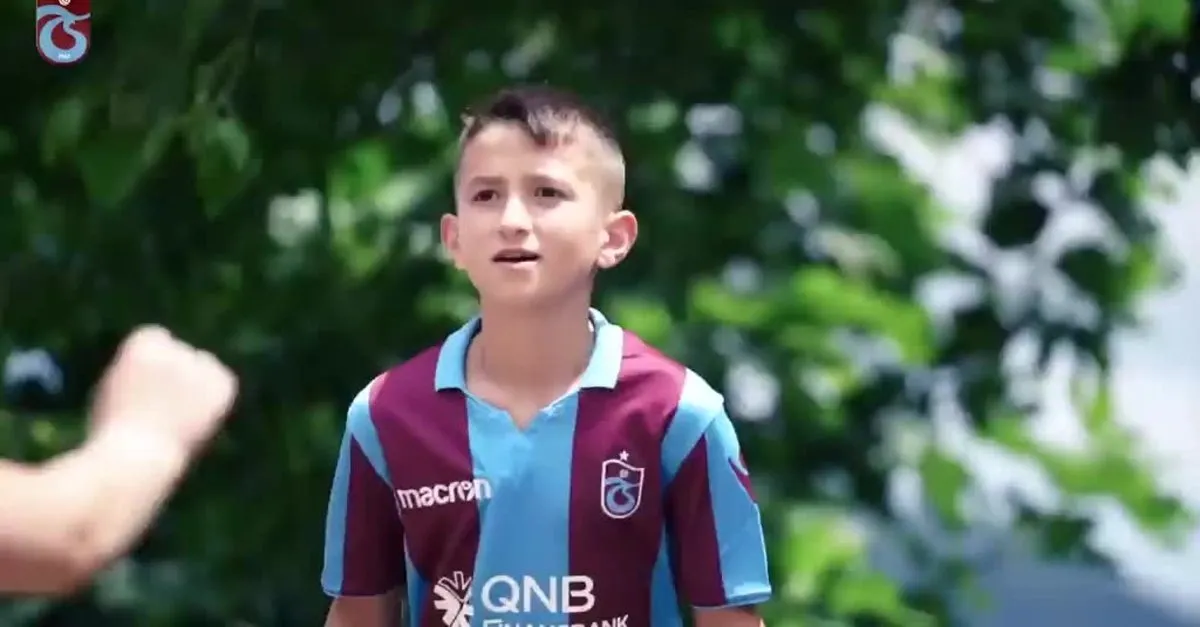 Trabzonspor Forma Tanitimiyla Dunyayi Kendine Hayran Birakti Takvim