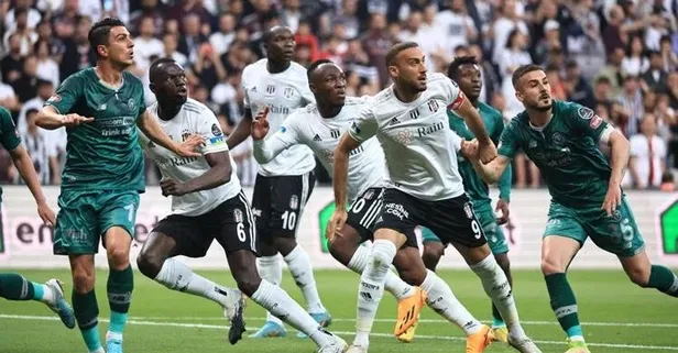 Beşiktaş 2-0 öne geçtiği maçta Konya'ya takıldı: 7 Maçlık seri sona erdi... | Atiba'ya hüzünlü  veda..