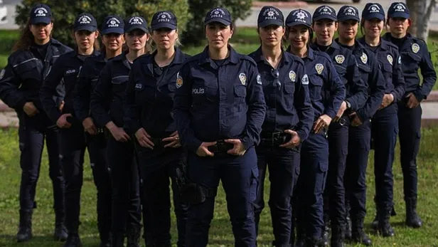 28-donem-pomem-basvuru-tarihi-kac-kisi-alinacak-28-donem-polis-alimi-ne-zaman-sartlari-neler-egm-pa-duyurular-1636549971673.jpg 28. dönem Polis alımı ne zaman, şartları neler? 28. dönem POMEM başvuru tarihi: Kaç kişi alınacak? EGM PA duyurular!-5