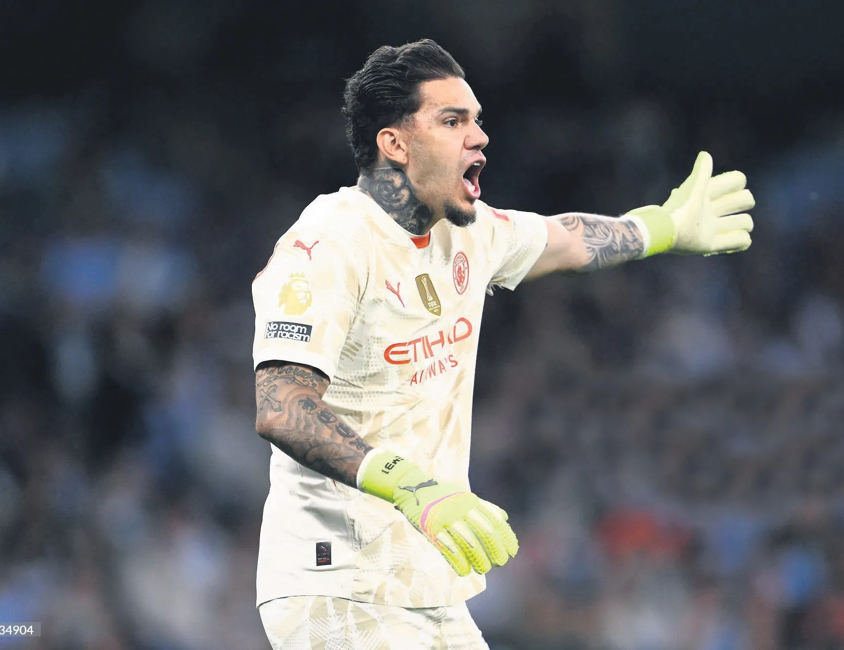 Ederson heyecanı