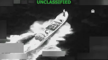 ABD uyuşturucu gemisini vurdu! (VİDEO)