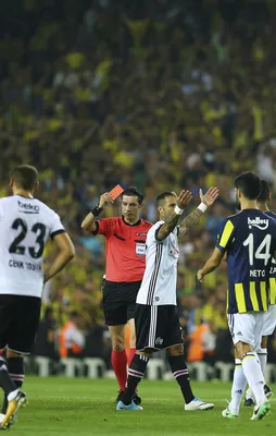 Spor yazarları derbiyi yazdı