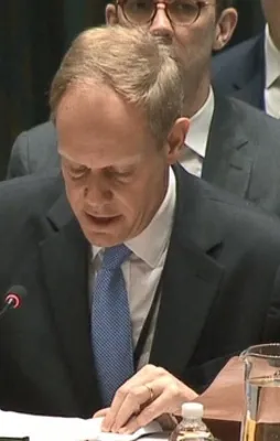 ABD, Rusya ve İngiltere birbirine girdi