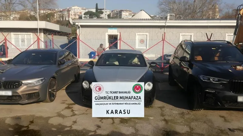 ticaret-bakanligi-duyurdu-445-milyon-liralik-kacak-otomobil-operasyonu-1707284947688.jpeg Ticaret Bakanlığı duyurdu: 445 milyon liralık kaçak otomobil operasyonu-5