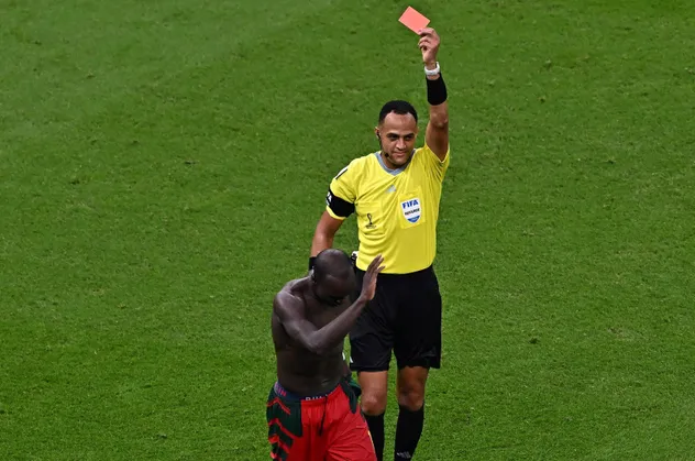 Aboubakar’a FIFA’dan büyük engel! Kırmızı kart haklı mı haksız mı? İşte merak edilen sorunun yanıtı