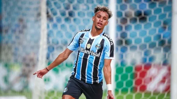 pereyra-ile-yeniden-1694211996333.jpeg Beşiktaş Arjantinli yıldız ile yeniden masada! Roberto Pereyra'yla görüşmeler olumlu ilerliyor-3