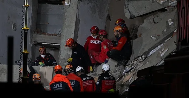 CANLI ANLATIM | Gebze'de bir bina çöktü! Dilara Bilir enkazdan sağ olarak çıkarıldı | 19 saatin ardından baba ve annenin cansız bedenine ulaşıldı!