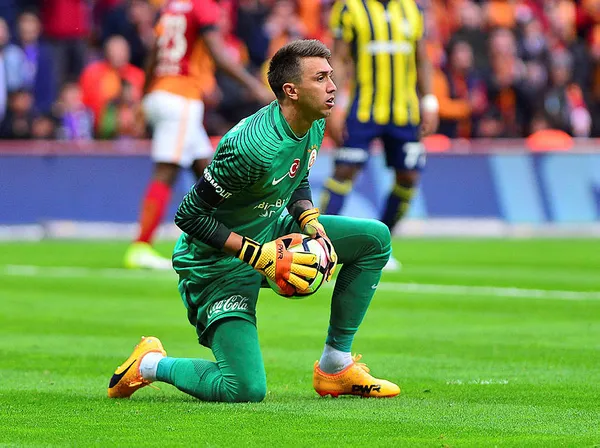 Fernando Muslera Boca Juniors'a mı gidiyor?-2