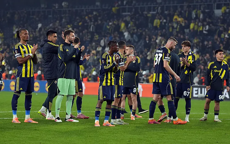 Kadıköy'de dev derbi! Fenerbahçe - Galatasaray maçının 11'leri netleşti - 1
