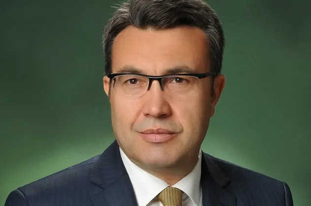FETÖ için milyonlar topladı beraat etti