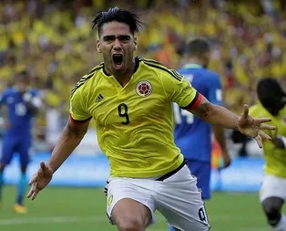 Müjdeyi L’Equipe verdi! Falcao koptu geliyor...