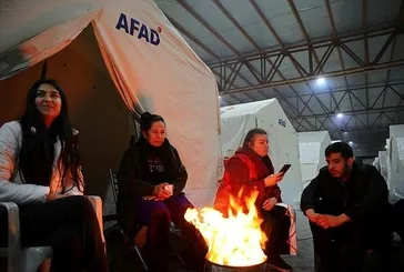 Tek tek milletiyle ilgileniyor