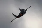 Rusya'da bir savaş uçağı eğitim sırasında düştü: Pilot paraşütle atlayarak kurtuldu