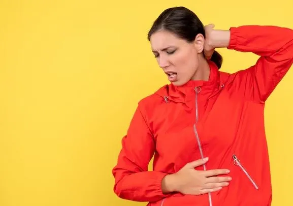 doktorlar-gazinizi-asla-tutmamaniz-gerektigine-dair-korkutucu-bir-neden-acikliyor-toksinler-agziniza-girebilir-1734532075042.jpg Doktorlar gazınızı asla tutmamanız gerektiğine dair korkutucu bir neden açıklıyor: Toksinler AĞZINIZA girebilir-2