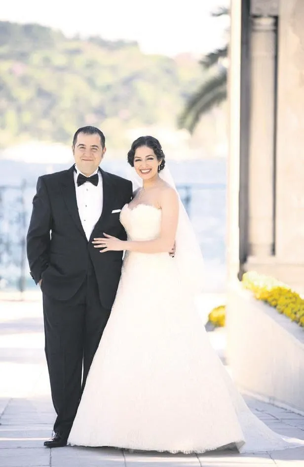 Özge Borak'ın eski eşleri Bülent Şakrak ve Ata Demirer için yaptığı itiraf şoke etkisi yarattı! Ayıp olmasın diye...-2