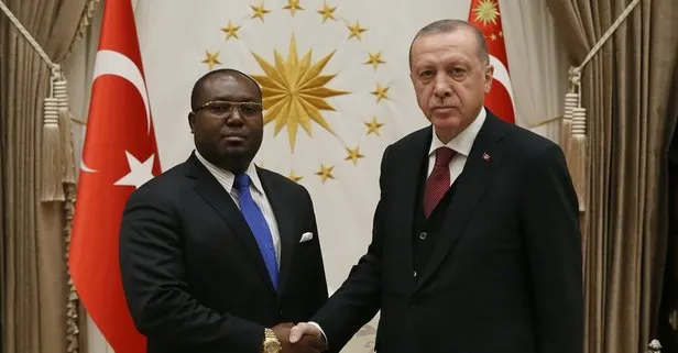 Cumhurbaşkanı Erdoğan Ekvator Ginesi Büyükelçisi Moises Mba Nchama’yı kabul etti