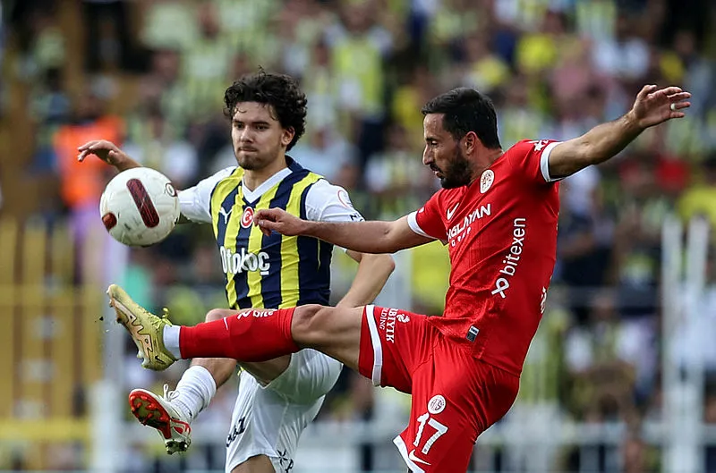 FENERBAHÇE HABERLERİ | İsmail Kartal'dan 3 yıldıza neşter! Sınıfta kaldılar - 25