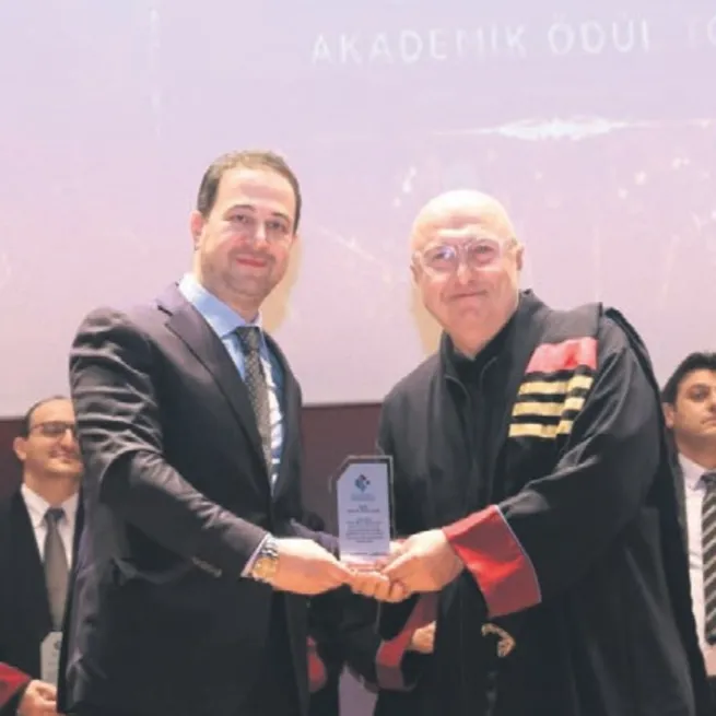 HKÜ’de 185 ödül dağıtıldı