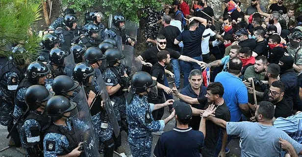 Bir ay içerisinde ikinci saldırı! Ermeniler bu seferde Lübnan'da kudurdu: Güvenlik güçlerine saldırdılar