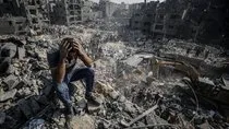 Katil vahşete doymuyor! Soykırımcı İsrail yüzlerce Filistinlinin toplu defnedildiği mezarlığı bombaladı