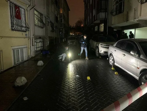 İstanbul'da akşam vakti kabus gibi olay! Halıcıoğlu'nda 16 yaşındaki çocuğu durdurup kurşun yağdırdılar-3