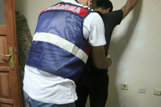 Mersin merkezli PKK/KCK operasyonu: 7 gözaltı
