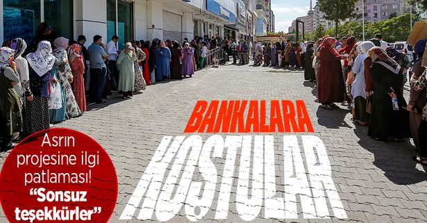 Sosyal konut projesine vatandaşlardan başvuru patlaması! Bankalara akın ettiler saatlerce sıra beklediler... Mutluluk kuyruğu