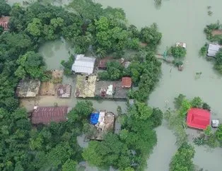 Bangladeş’te sel felaketi! Ölü sayısı artıyor