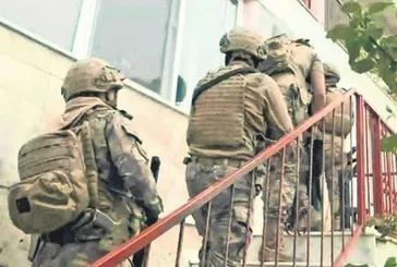 FETÖ'ye göz açtırılmıyor : 371 gözaltı!