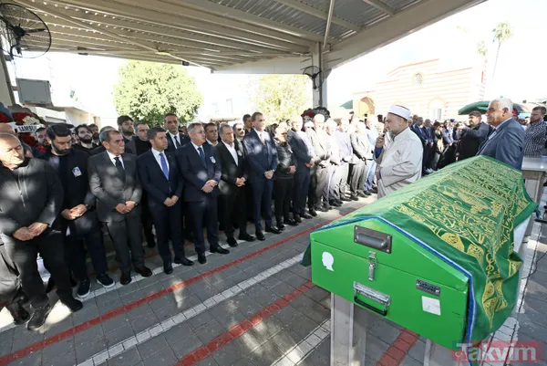 Fatih Terim'in acı günü! Annesi Nuriye Terim son yolculuğuna uğurlandı - 3