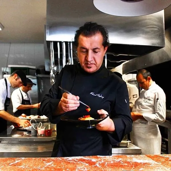 Mehmet Şef kimdir? Masterchef Türkiye Mehmet Şef’in eline ne oldu? İşte hikayesi…-3