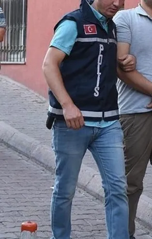 İstanbul'da FETÖ operasyonu: 9 gözaltı